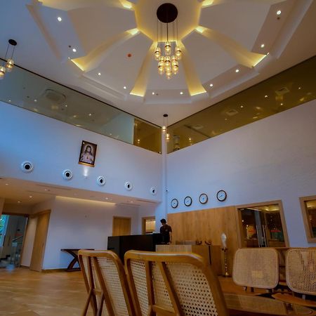 Hotel Beeza Clubhouse à Kottayam Extérieur photo