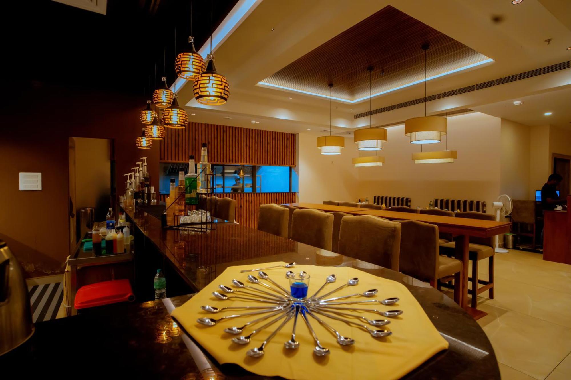 Hotel Beeza Clubhouse à Kottayam Extérieur photo